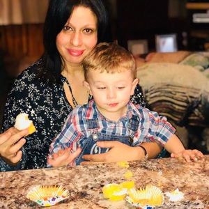 Meet your Posher, Amneris